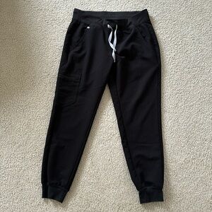 FIGS size small petite black Zamora jogger scrub pant